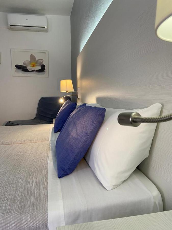 Hostal Pitiusa Ibiza Eksteriør billede