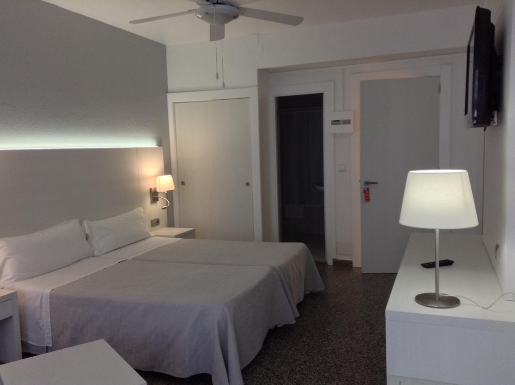 Hostal Pitiusa Ibiza Værelse billede