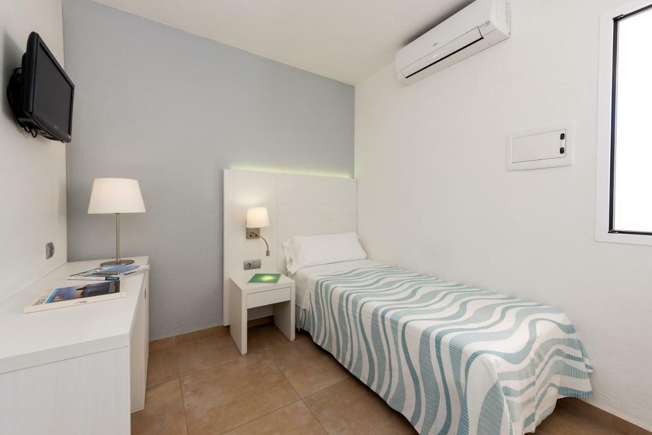 Hostal Pitiusa Ibiza Eksteriør billede